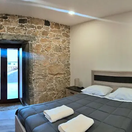 Hébergement de vacances Taliscas Stone Charm *