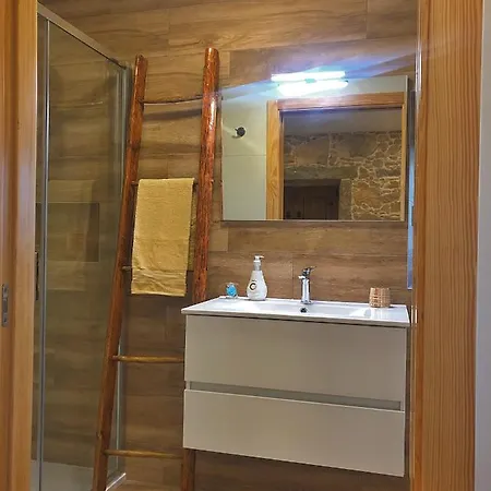 Taliscas Stone Charm Coïmbre