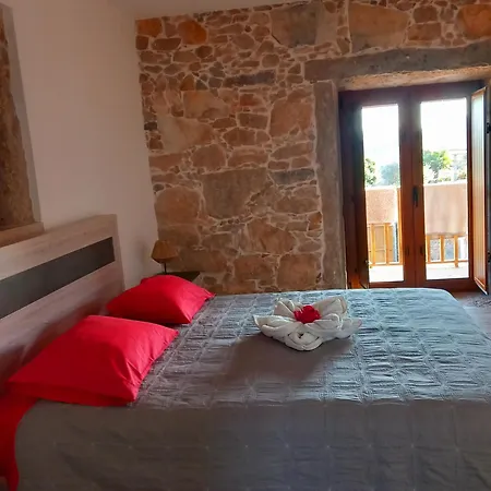 Taliscas Stone Charm Hébergement de vacances