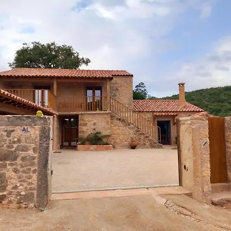 Taliscas Stone Charm Hébergement de vacances