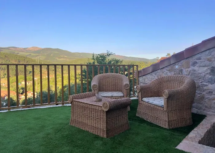 別荘 Taliscas Stone Charm *