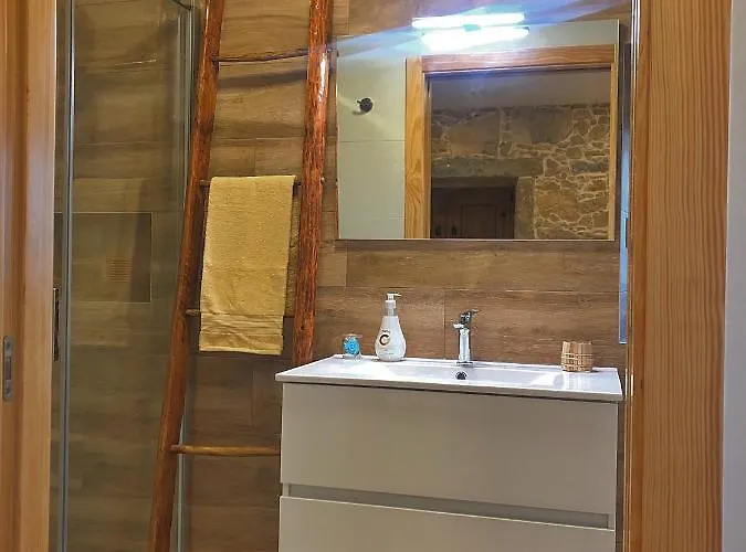 Taliscas Stone Charm コインブラ